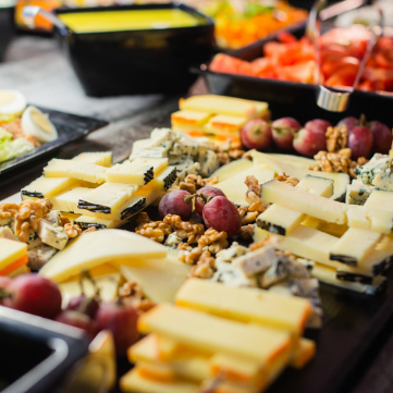 Frühstück Detail des Käsebereichs des Free Buffet