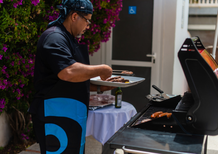 Barbecue area Barbecue Service in the Hotel Pool Area